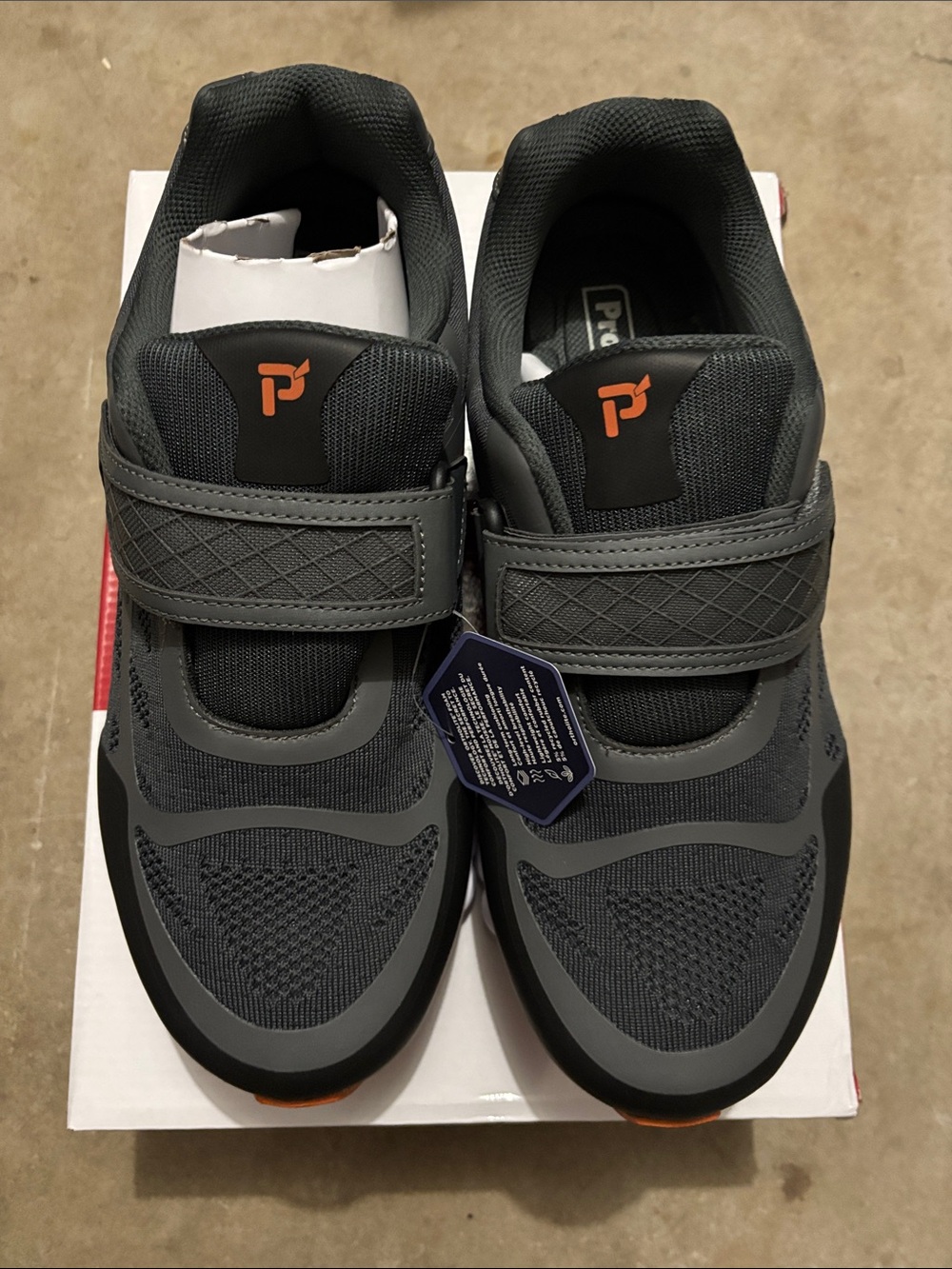 Propet Men’s size 13 xx5e Gray Athletic Strap Walking Shoes with Orange Accent